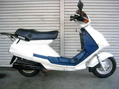  Yamaha CZ150R 2RE
